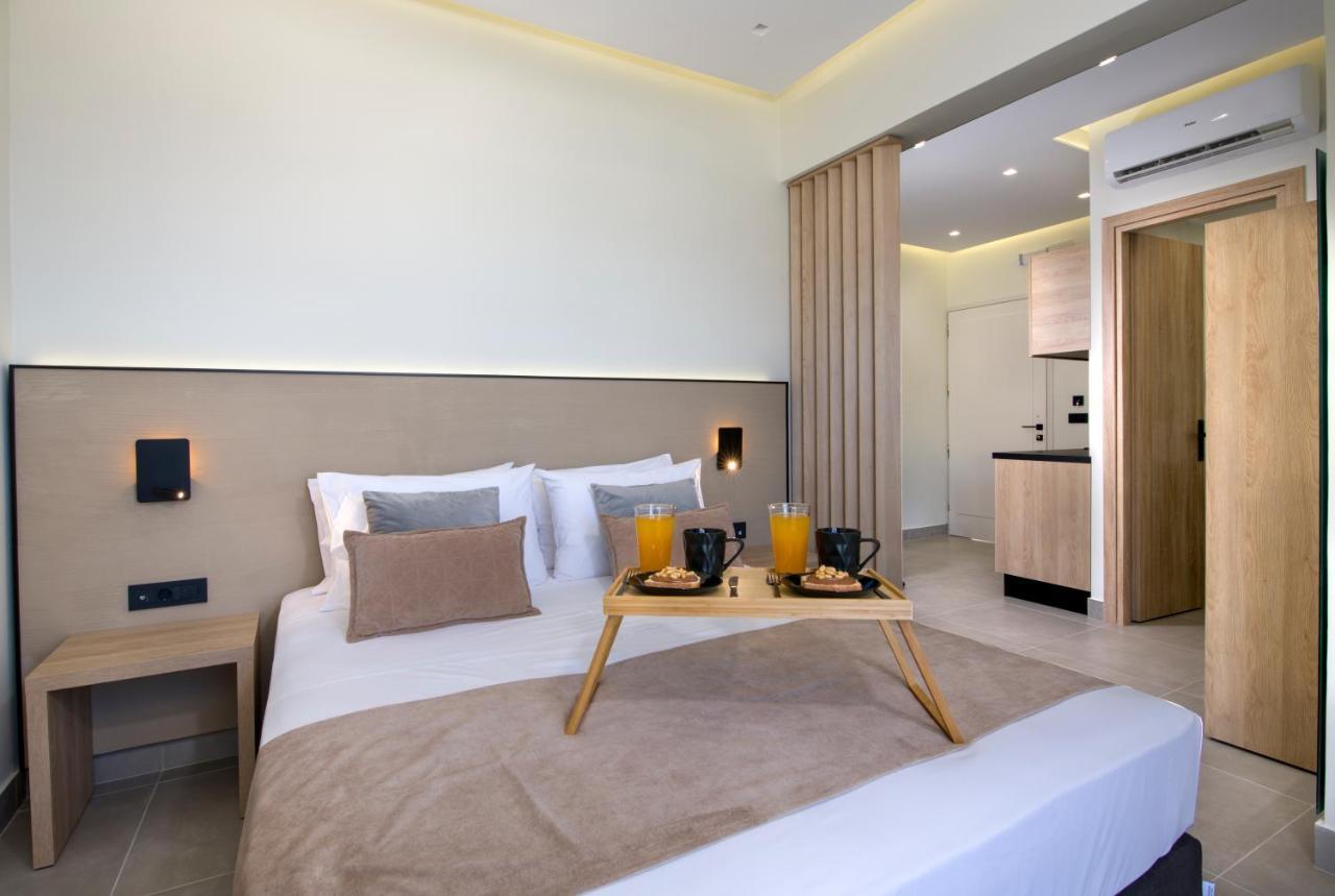 Varouxakis Hotel Platanias  Exterior photo