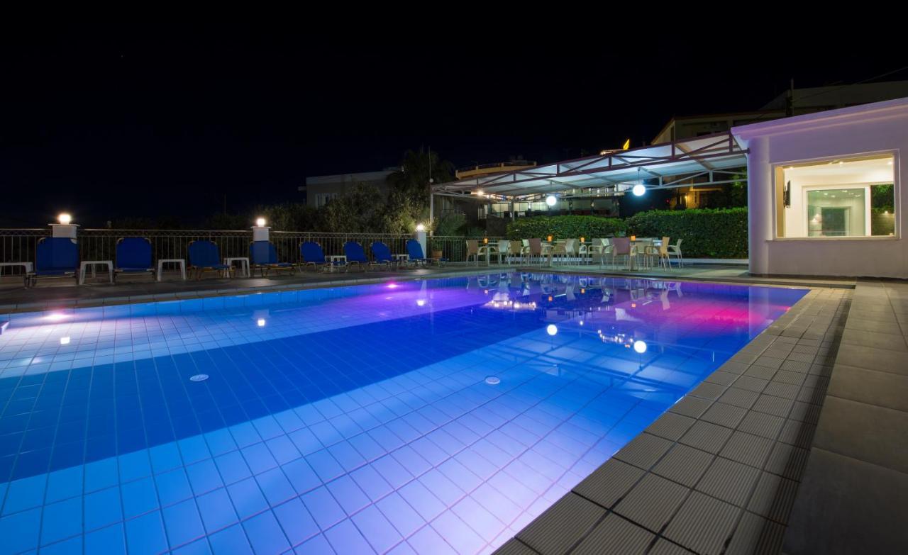 Varouxakis Hotel Platanias  Exterior photo