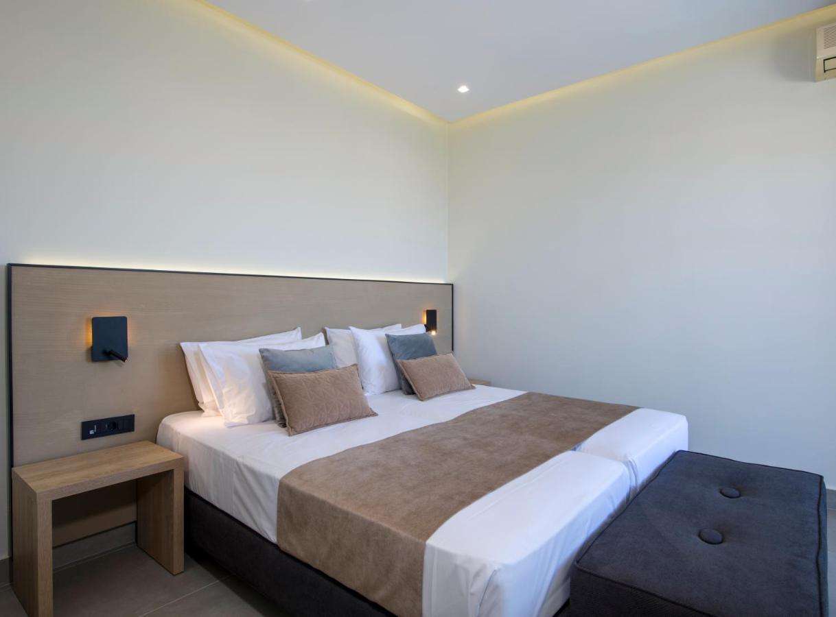 Varouxakis Hotel Platanias  Exterior photo