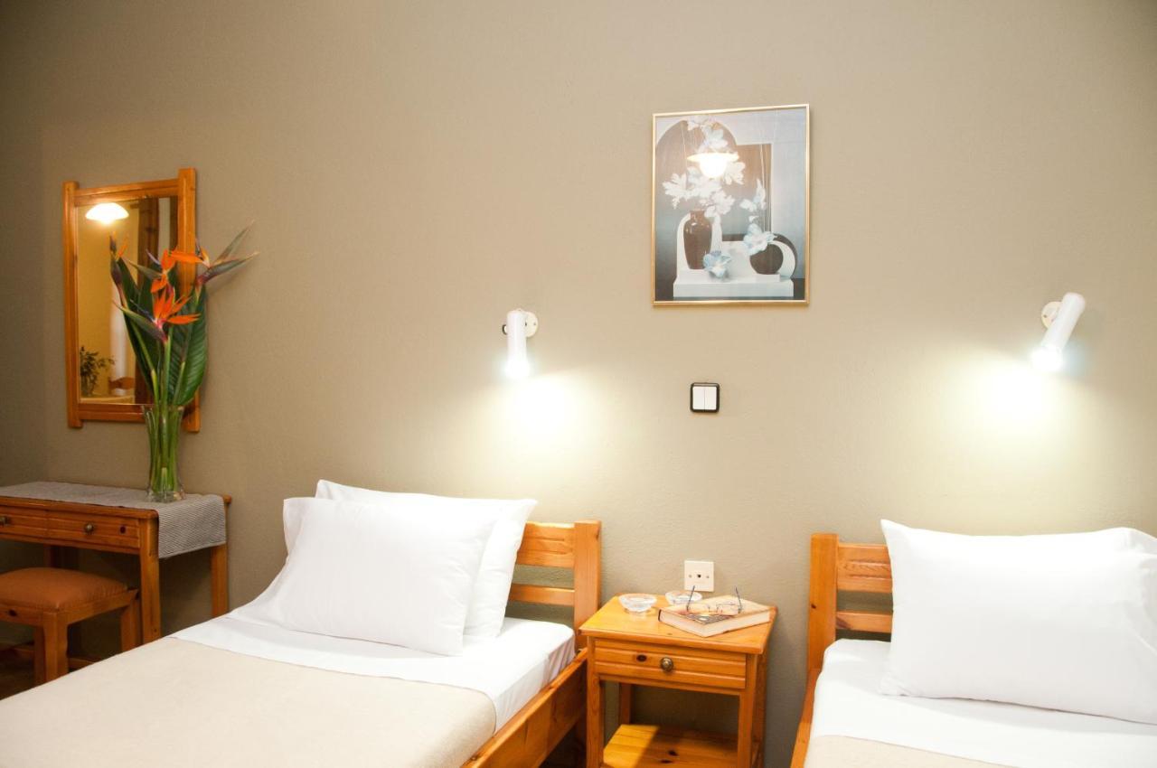 Varouxakis Hotel Platanias  Exterior photo