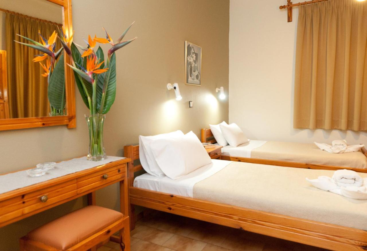 Varouxakis Hotel Platanias  Exterior photo