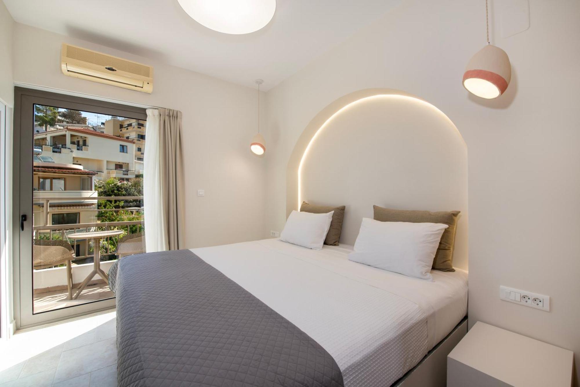 Varouxakis Hotel Platanias  Exterior photo